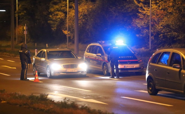 Alarmfahndung und Großeinsatz der Polizei nach Raub bei missglücktem Drogendeal in Asten
