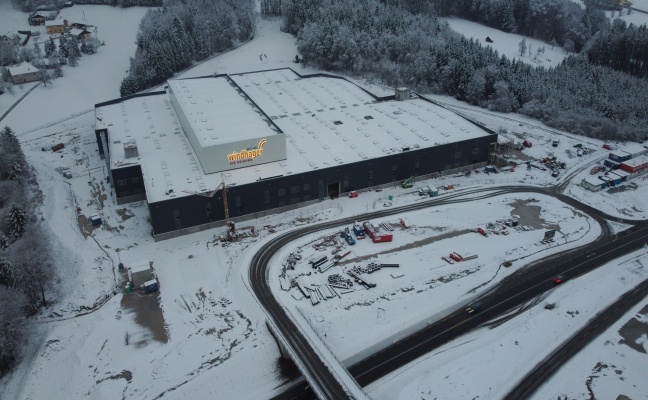 Konkursverfahren beantragt: Baustopp auf Großbaustelle eines geplanten Wärmepumpenwerks in Pinsdorf