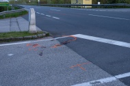 Tödlicher Unfall: Fußgängerin (86) auf Donaustraße in Luftenberg an der Donau von PKW erfasst