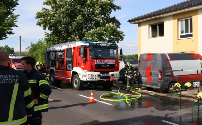 Wohnungsmieter eingeschlafen: Küchenbrand in Kronstorf fordert zwei Verletzte