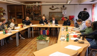 Pressegesprch: "Feuerwehr ist etwas, wo man auch selbst etwas einbringen muss"