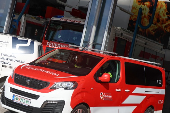 Handy runtergefallen: Automatischer Notruf alarmierte Einsatzkrfte zu Unfall nach Eberstalzell