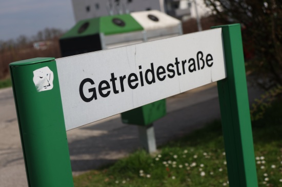 Gemeldeter Balkonbrand in Pasching stellte sich zum Glck entspannter als befrchtet heraus
