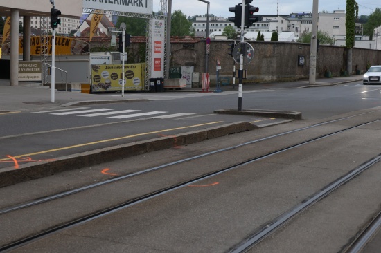 Radfahrerin (69) in Linz-Urfahr von Straenbahn erfasst und dabei tdlich verletzt
