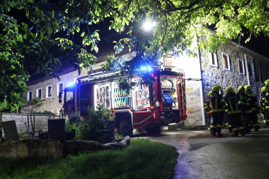Neun Feuerwehren bei Brand in Waschkche eines Bauernhofes in Aschach an der Steyr im Einsatz