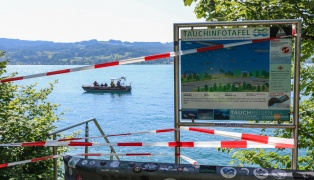 Vermisste Taucherin (50) von Einsatztauchern der Wasserrettung tot aus dem Attersee geborgen