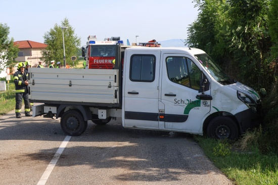 Pritschenwagen umgestrzt: Lenker blieb bei Unfall in St. Marien unverletzt