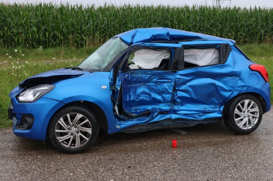 Schlatt: Autolenkerin (63) auf Wiener Strae bei Crash mit LKW tdlich verletzt