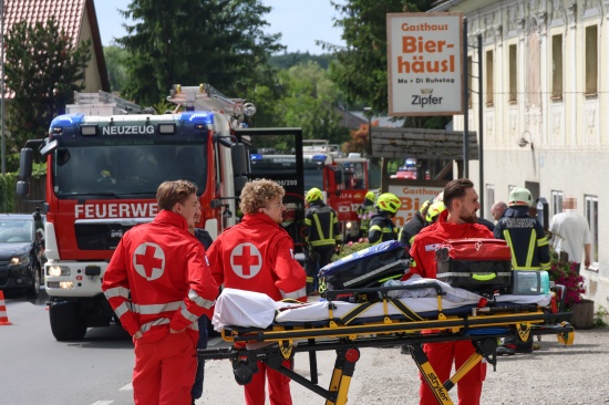 Kchenbrand: Vier Feuerwehren bei Brand in einem Gasthaus in Sierning im Einsatz