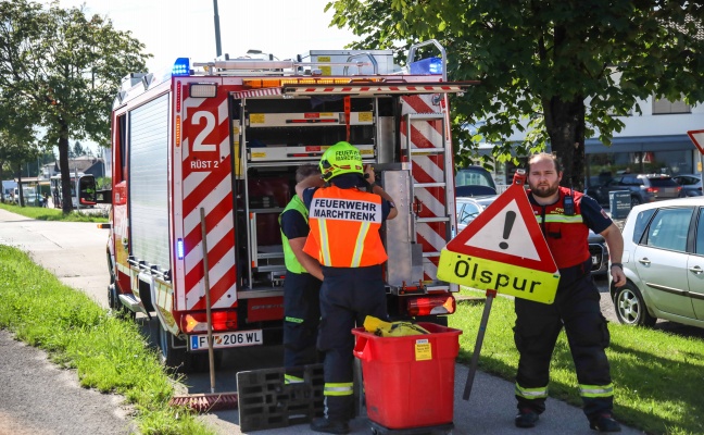 laustritt im Bereich einer Bushaltestelle an der Wiener Strae in Marchtrenk