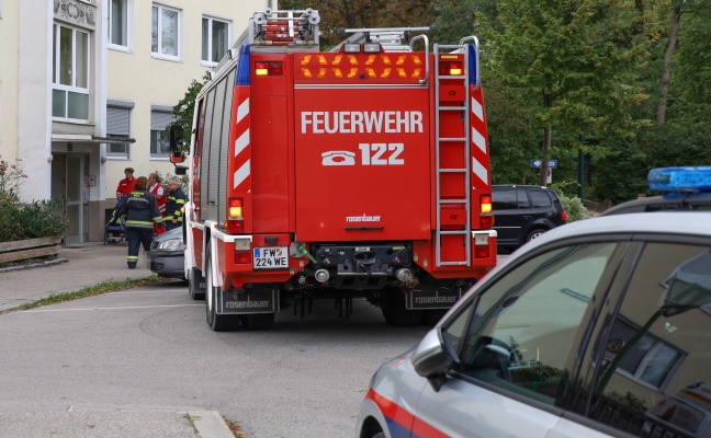 Fehlalarm: Gemeldeter Brand samt eingeschlossener Person in einem Lift in Wels-Innenstadt