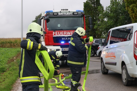 Kochschokolade angebrannt: Einsatz von Feuerwehr, Rettung und Polizei bei Wohngebude in Sattledt