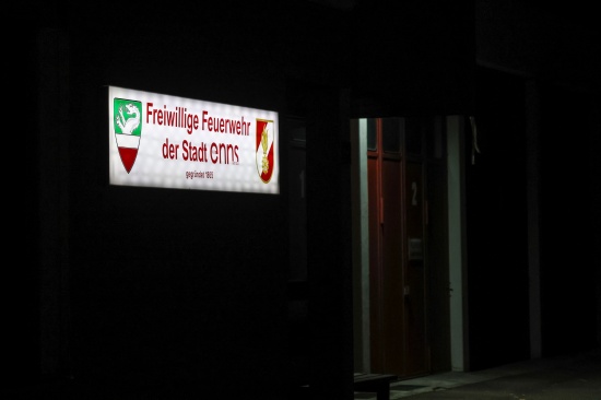 Kurzzeitige Suchaktion: Feuerwehr zu Sucheinsatz nach abgngiger Person in Enns alarmiert