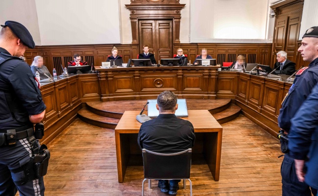 Mordprozess am Landesgericht Ried im Innkreis endet mit lebenslanger Haftstrafe fr Ehemann