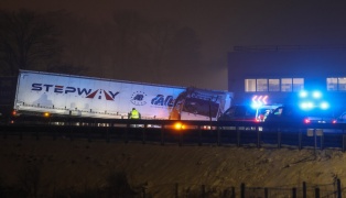 Eisregen: Rutschige Stra�en als Ausl�ser f�r zahlreiche Unf�lle und Eins�tze in Ober�sterreich