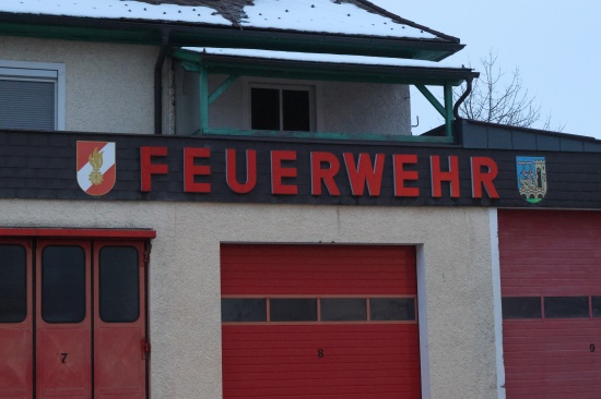 Einsatzkr�fte zum Brand einer Elektroanlage in einem Wohngeb�ude in V�cklabruck alarmiert