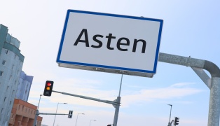 Home-Invasion: Pflegekraft bei Raub�berfall in einem Einfamilienhaus in Asten gefesselt