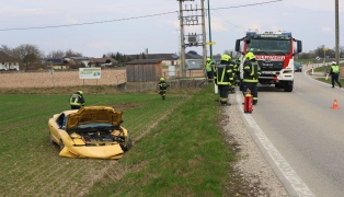 Verkehrsunfall bei Wei�kirchen an der Traun fordert eine leichtverletzte Person