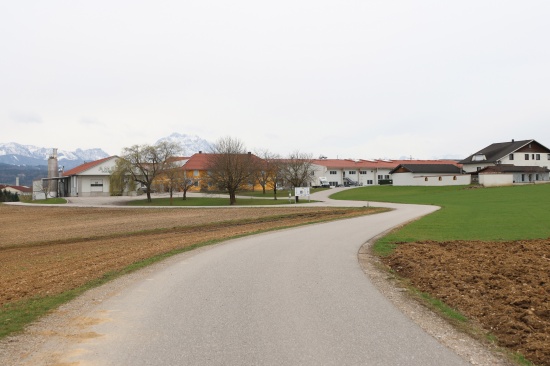 T�dliches Brandereignis: LKW-Lenker (60) in Vorchdorf leblos im F�hrerhaus seines LKWs aufgefunden