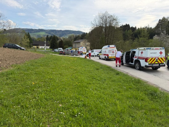 T�dlicher Verkehrsunfall: Lenkerin eines Motorrollers starb bei Unfall in Behamberg