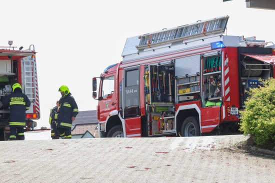 Brandmelder ausgel�st: Zwei Feuerwehren bei Brand bei einem Unternehmen in Schiedlberg im Einsatz