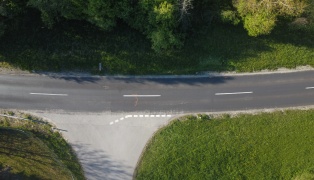 T�dlicher Verkehrsunfall: E-Biker (87) starb bei Kollision mit PKW in St. Willibald