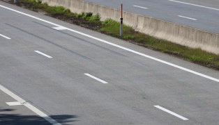 Notarzthubschraubereinsatz: Zwei Verletzte nach Auffahrunfall auf Westautobahn bei Vorchdorf