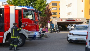 Stau in der Tiefgarage einer Wohnanlage in Wels-Schafwiesen durch Feuerwehr rasch aufgel�st