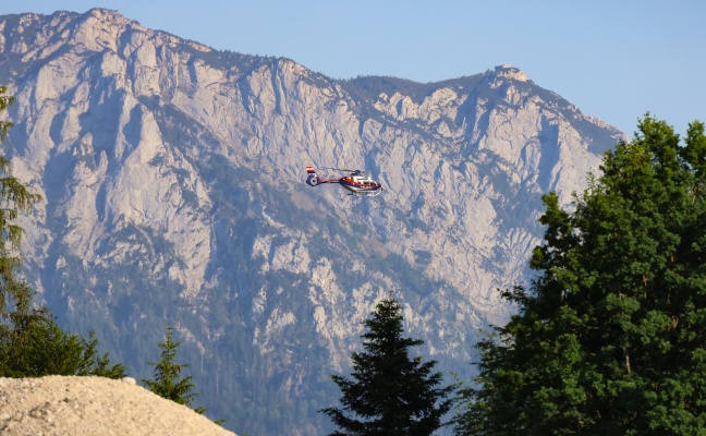 Personensuche: Gr��ere Suchaktion nach abg�ngiger Person in und um Pinsdorf