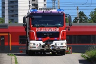 Rettungseinsatz: Person im Bahnhofsbereich in Wels-Innenstadt von Zug erfasst und t�dlich verletzt