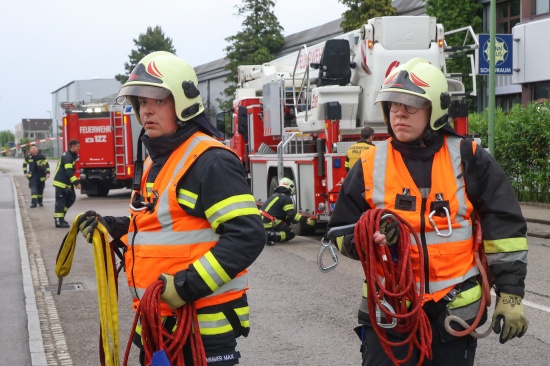 Unwettereins�tze: Heftige Gewitterfront zieht �ber Ober�sterreich und sorgt f�r Eins�tze