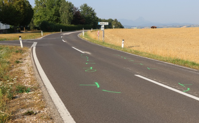 T�dlicher Verkehrsunfall: Rennradfahrer (83) stirbt bei schwerem Crash in Wartberg an der Krems