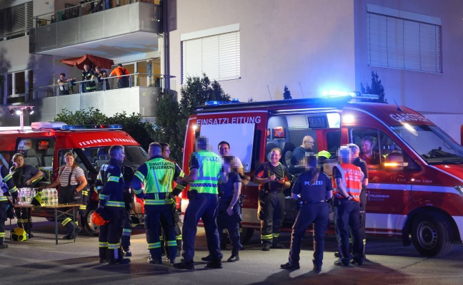 Gro�einsatz in Ternberg: Zwei Verletzte bei Zimmerbrand in einem Alten- und Pflegeheim