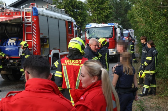 Rauchentwicklung: Einsatz zweier Feuerwehren bei vermutetem Kellerbrand in Edt bei Lambach