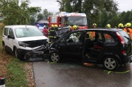 Schwerer Frontalcrash: Menschenrettung nach Kollision zweier Fahrzeuge bei Bachmanning