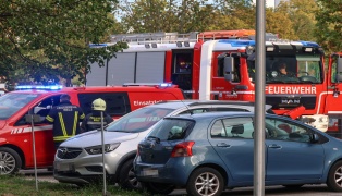 Einsatz wegen stechendem Geruch in einem Mehrparteienwohnhaus in Wels-Vogelweide