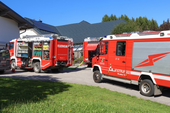 Vier Feuerwehren bei Brand in einem Nebengeb�ude in Altm�nster im Einsatz