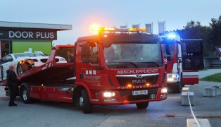 Schwerer Crash zwischen zwei PKW auf Rohrbacher Stra�e bei St. Martin im M�hlkreis