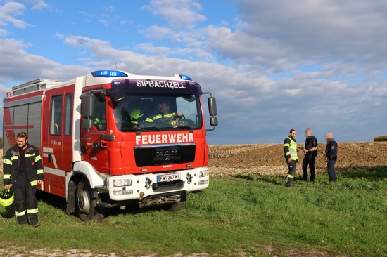 Feldbrand in Sipbachzell rechtzeitig entdeckt und unter Kontrolle gebracht