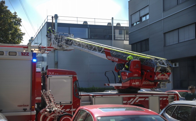 Zwei Feuerwehren nach Brand in der L�ftungsanlage eines Unternehmens in Marchtrenk im Einsatz