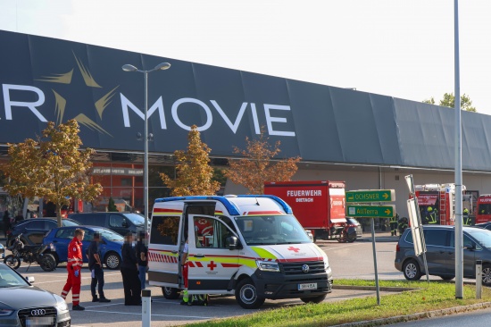 Brand in der K�che eines Gastronomiebetriebs in einem Kinogeb�ude in Dietach