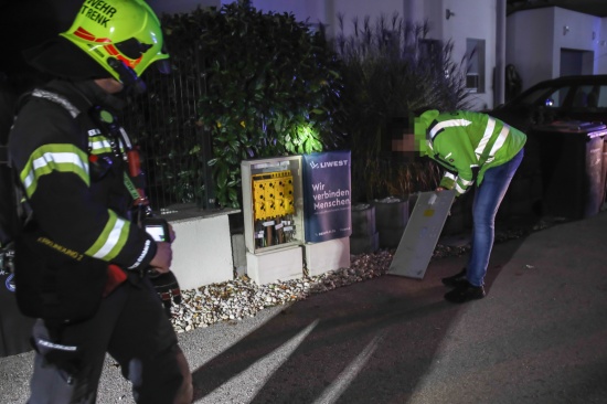 Feuerwehr zu Brand in einem Stromverteilerkasten in einer Siedlungsstra�e in Marchtrenk alarmiert